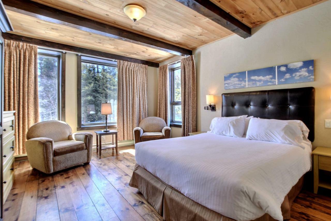 Les Condos Du Lac Taureau- Rooms & Condos Сен-Мишель-де-Сен Экстерьер фото