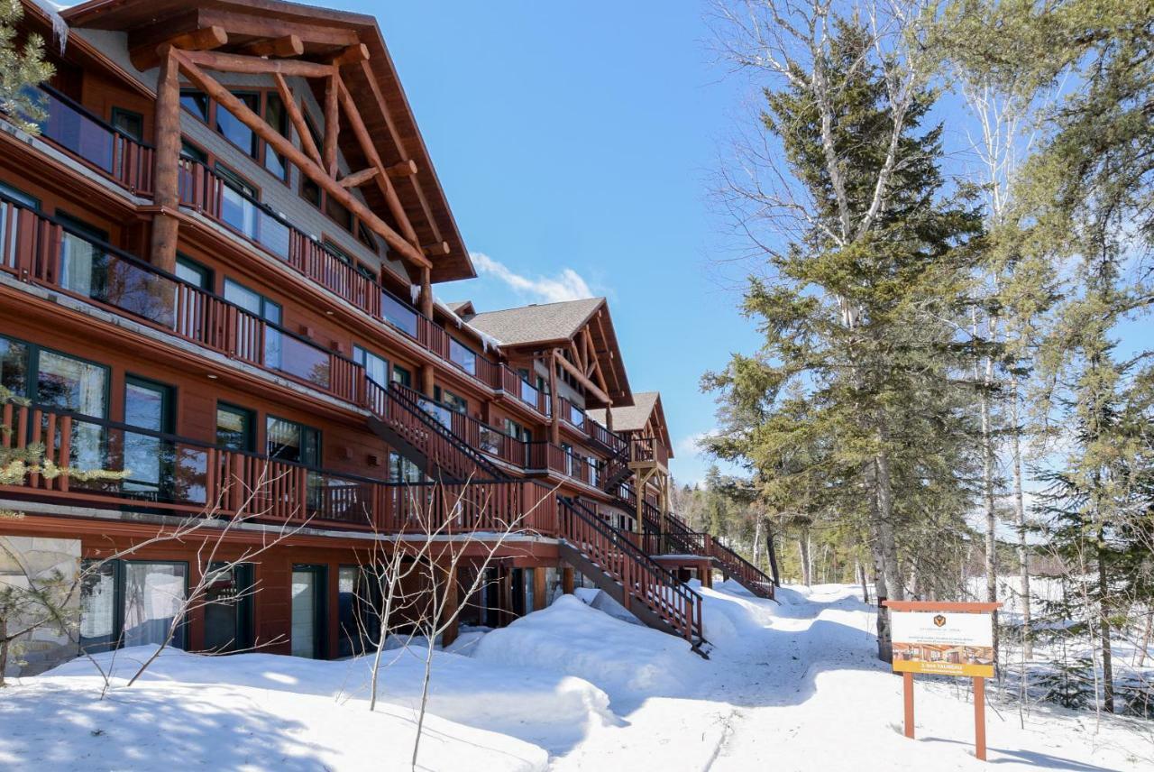 Les Condos Du Lac Taureau- Rooms & Condos Сен-Мишель-де-Сен Экстерьер фото